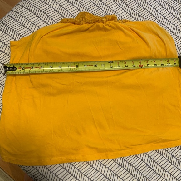 Yellow off the shoulder top - Picture 7 of 8